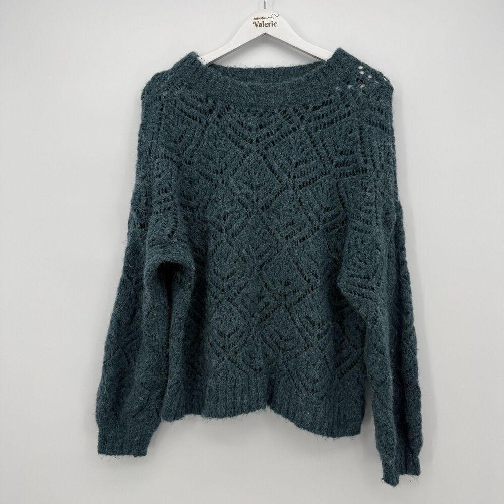 American Eagle Teal Blue Knit Crewneck Sweater Size Medium Wool Blend